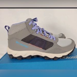 Columbia Lilac Hiking Boots / Women Size 9.5 / Excellent Condition / EUC 🏔️✨🏕️